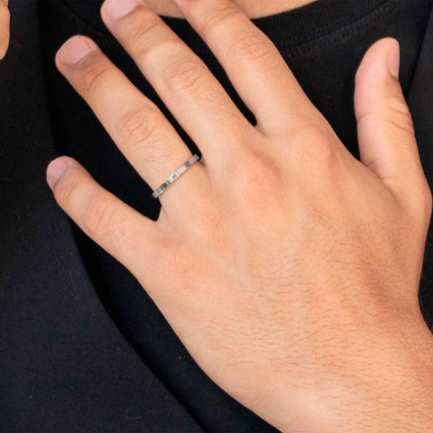 Anillo Singular for Him