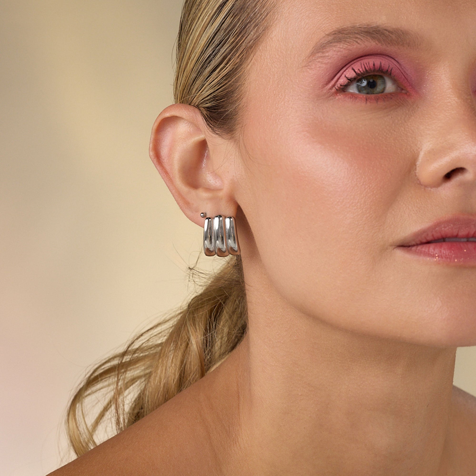 Aretes Trio