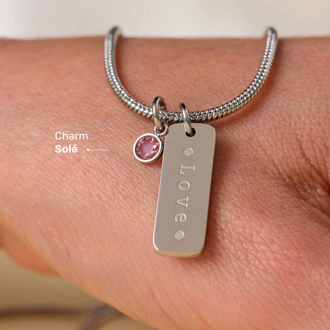 Charm Solé