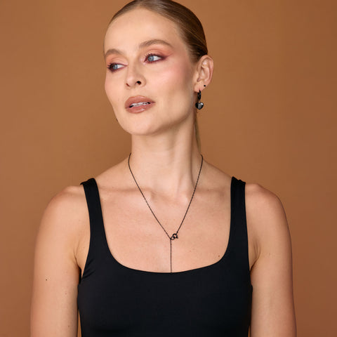 Collar Makala
