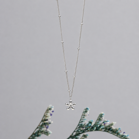 Collar Flora