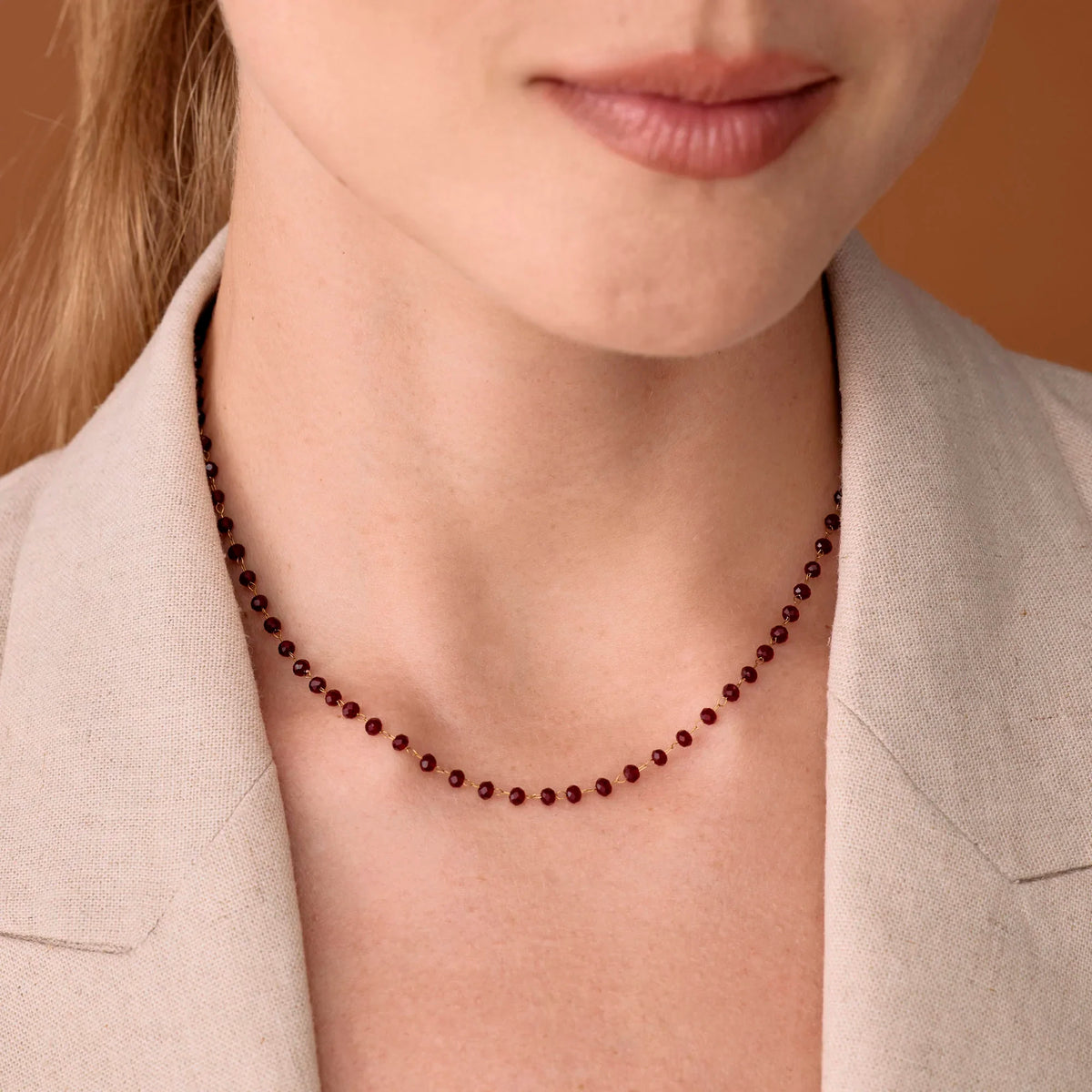 Collar Wine